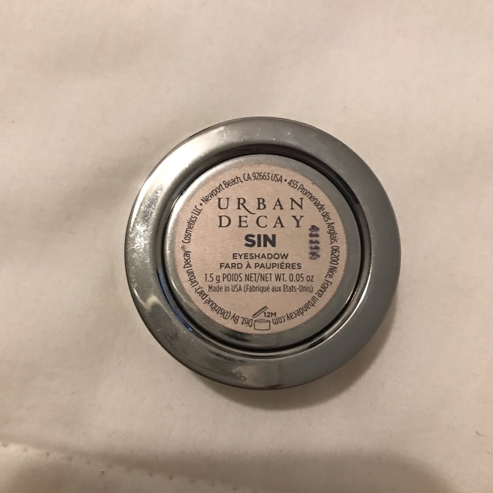 Urban Decay Sin Single Eyeshadow
